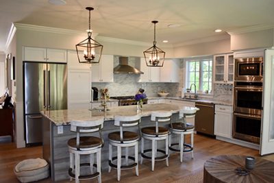 Meadow View Farm - Kitchen Island Seating