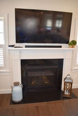 Winemack-East Chop - Fireplace and Mantle