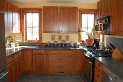 Crystal Lake Rd. East Chop - Kitchen Cabinets